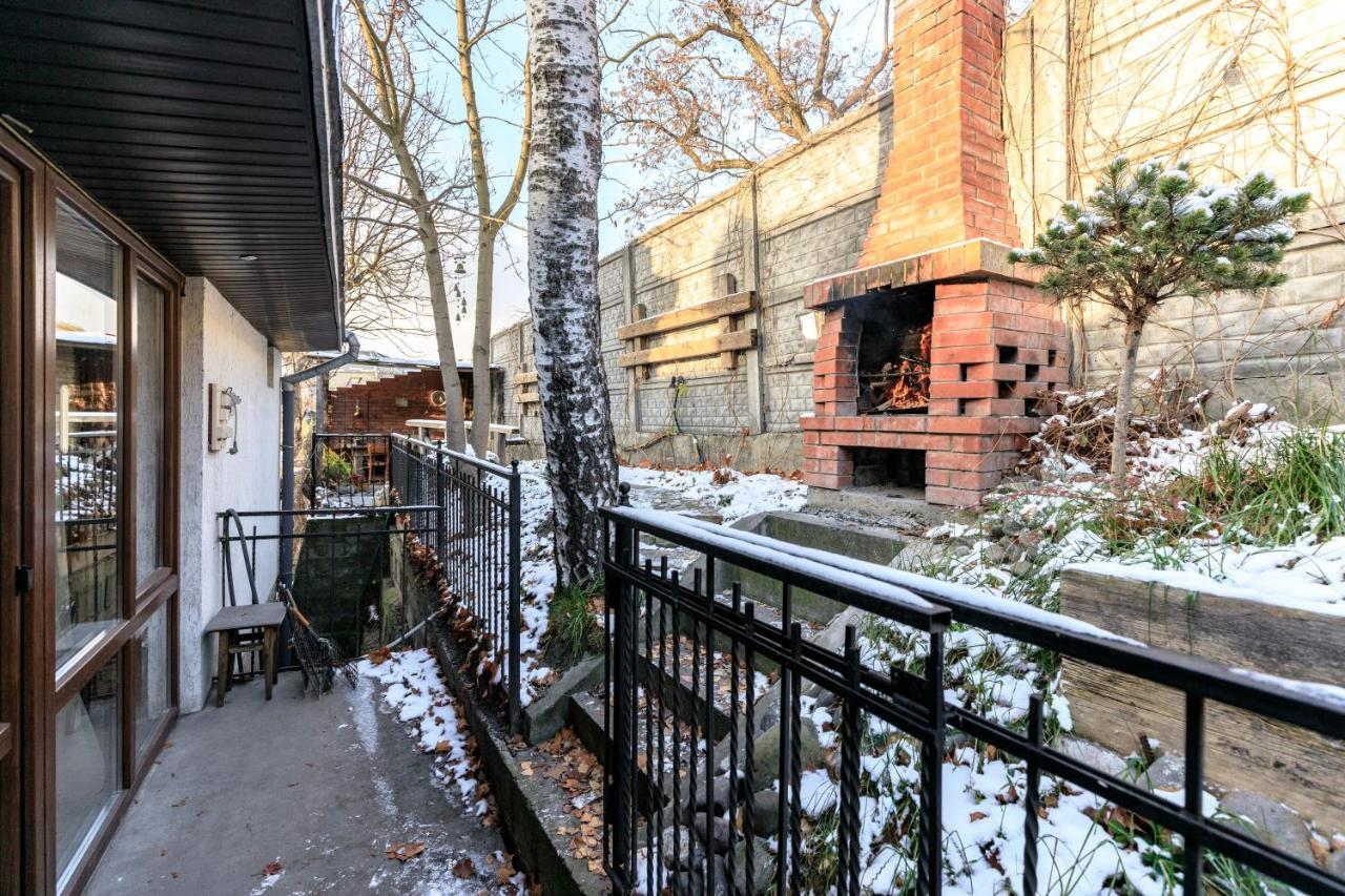 Mangal And Terrace In Center Apartment Lviv Exterior foto