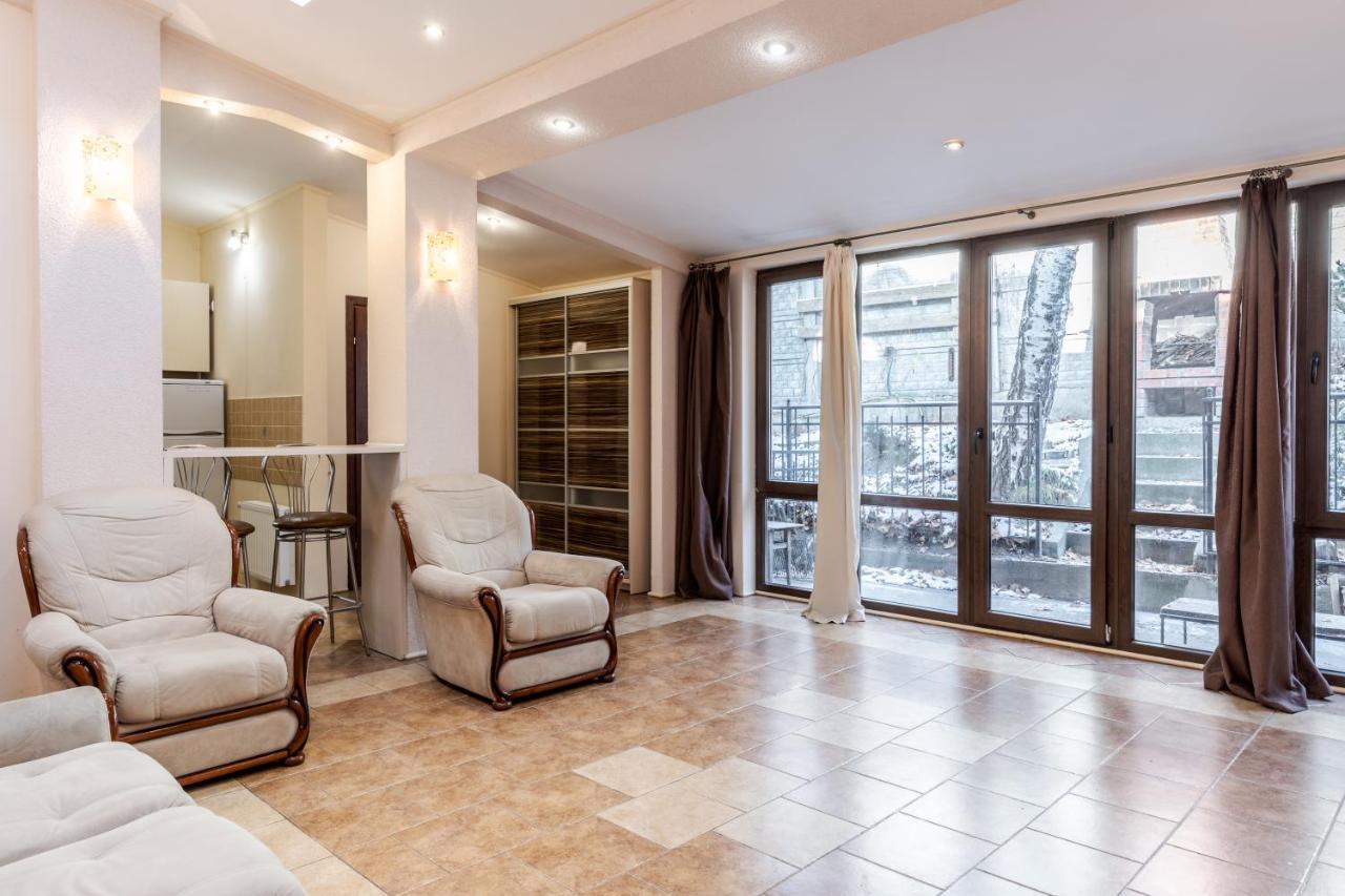 Mangal And Terrace In Center Apartment Lviv Exterior foto