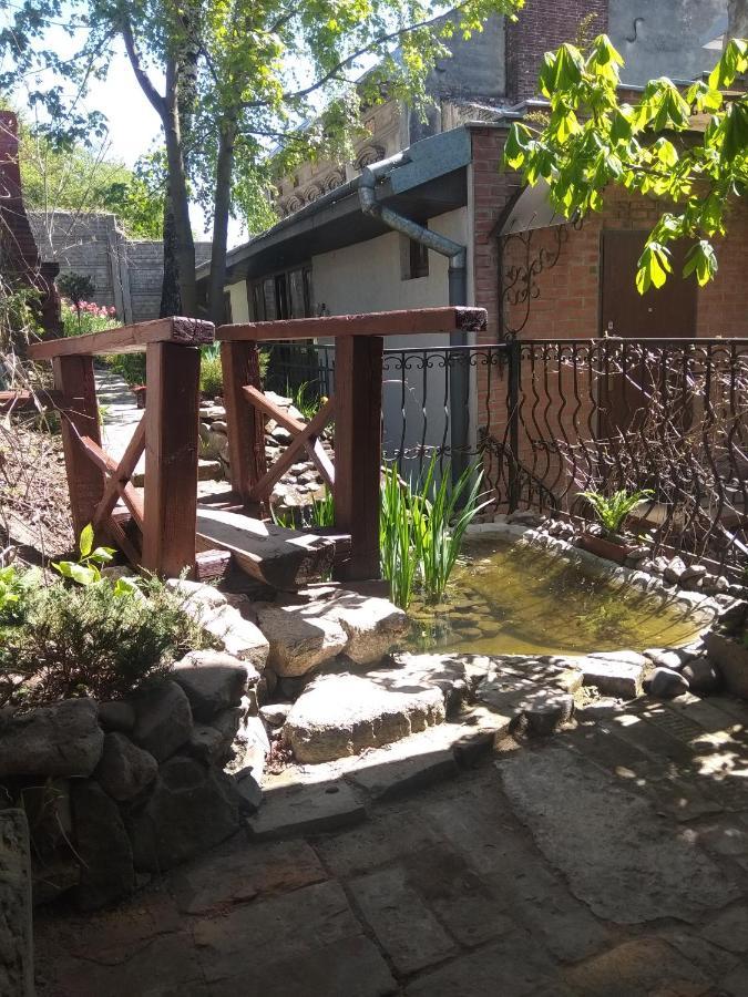 Mangal And Terrace In Center Apartment Lviv Exterior foto